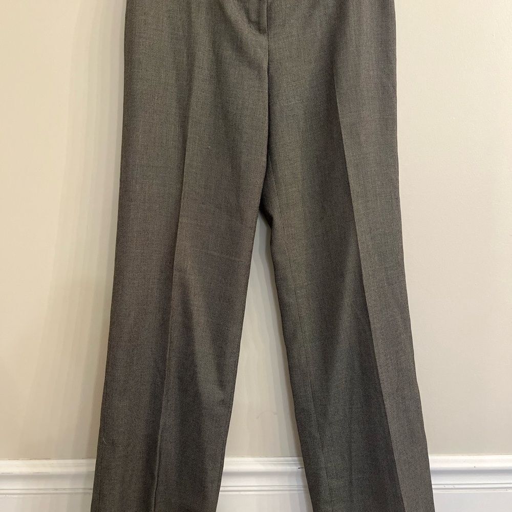 Ann Taylor Trousers with Classic Fit and Creased Design